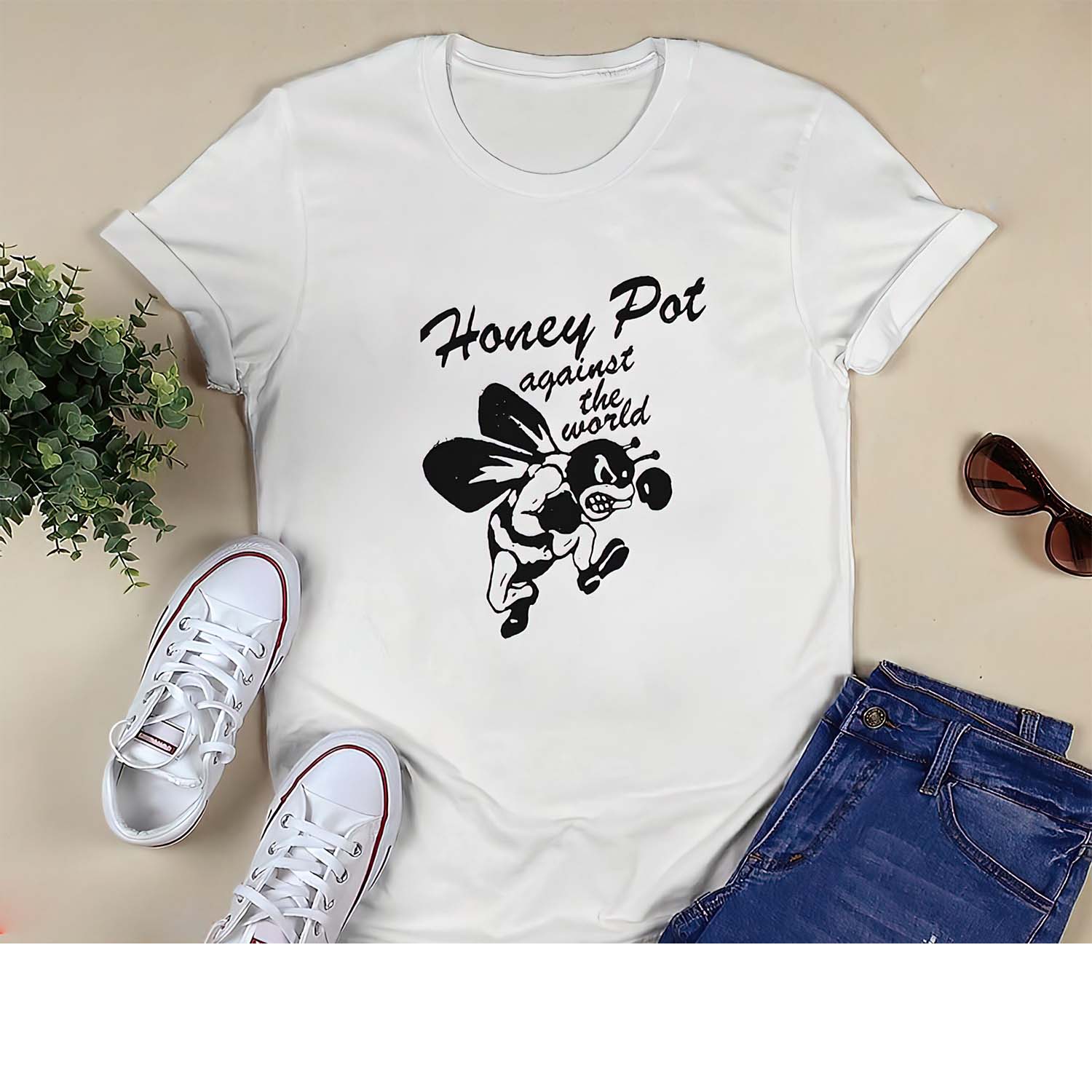 Bee Honey Pot Against The World Shirt Bee Honey Pot Against The World Shirt