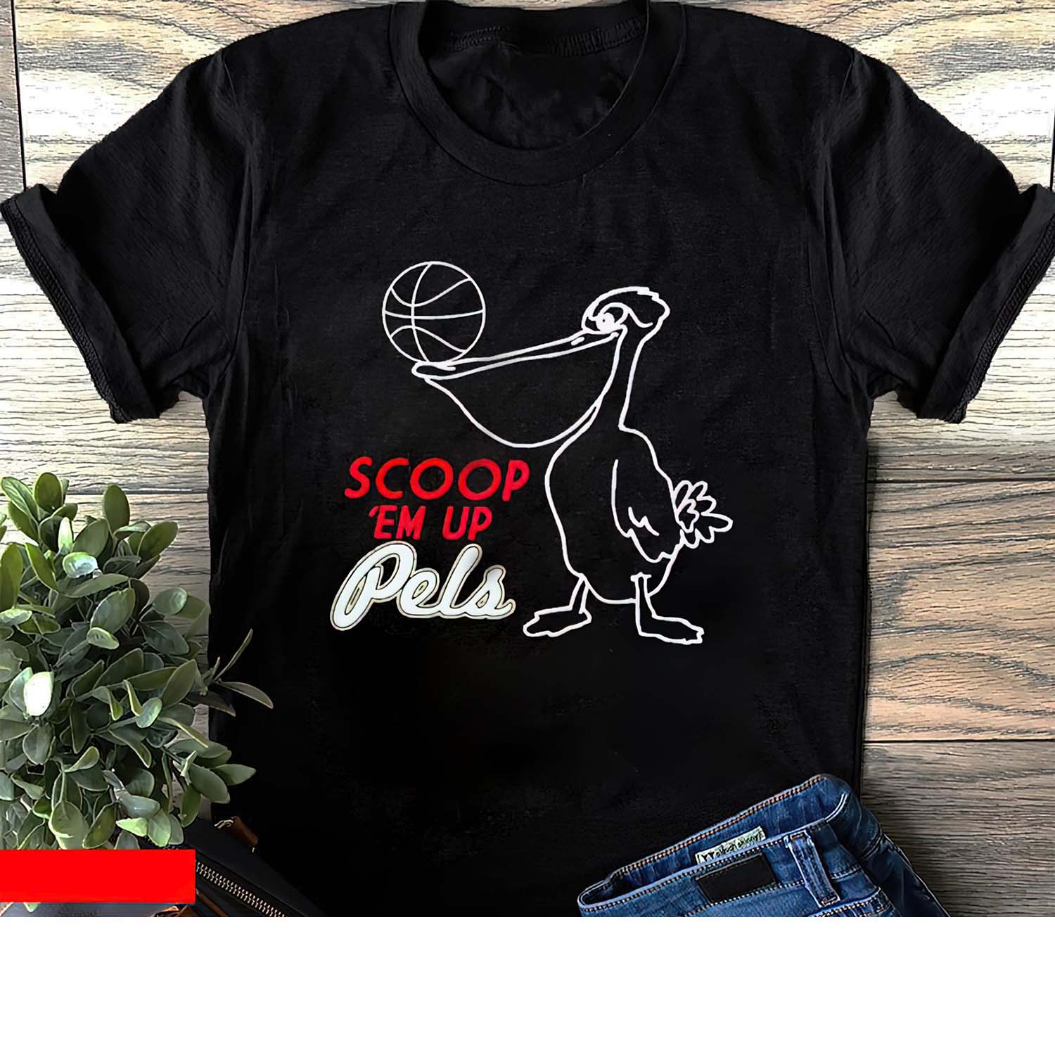 Scoop ’Em Up Pels Shirt