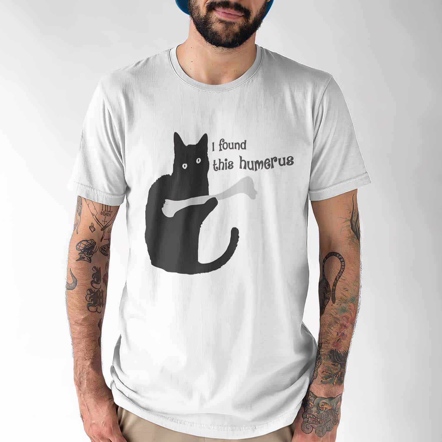 Black Cat I Found This Humerus T-Shirt Black Cat I Found This Humerus T-Shirt