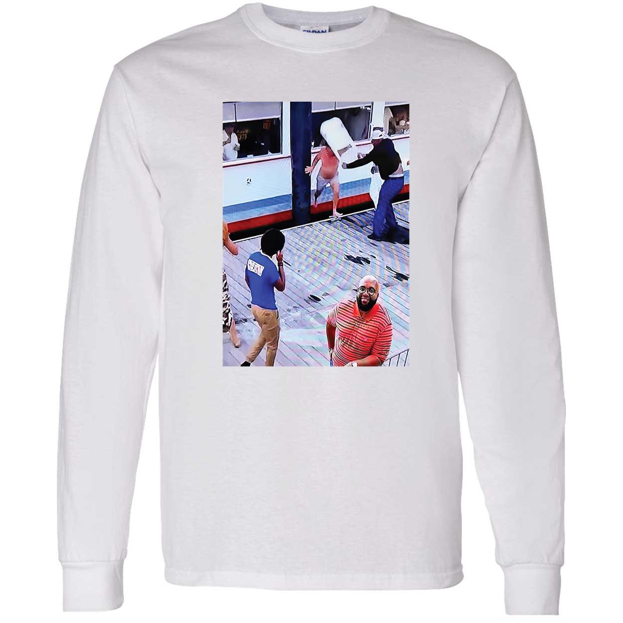 Riverboat Brawl He Posing Smile Montgomery Shirt Riverboat Brawl He Posing Smile Montgomery Shirt