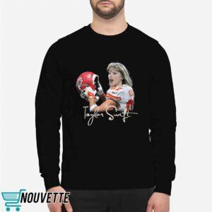 Taylor Wearing Travis Kelce Shirt 2 Taylor Wearing Travis Kelce Shirt