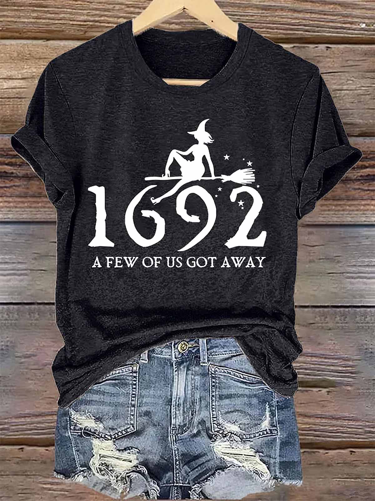 Retro Salem Witch 1692 A Few Of Us Got Away Print Shirt Retro Salem Witch 1692 A Few Of Us Got Away Print Shirt