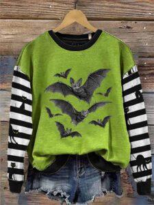 Women’s Bat Print Crew Neck Sweatshirt Women’s Bat Print Crew Neck Sweatshirt