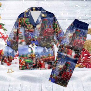 Train to Christmas Pajamas Set Train to Christmas Pajamas Set