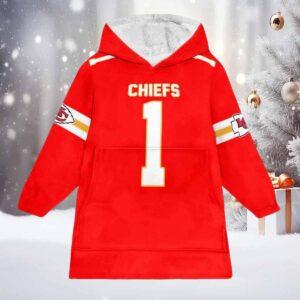 Chiefs Mahomes Football Blanket Hoodie Chiefs Mahomes Football Blanket Hoodie