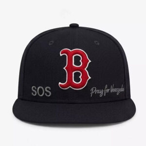Willson Contreras And Wilyer Abreu Pray For Venezuela Hat 1 Willson Contreras And Wilyer Abreu Pray For Venezuela Hat