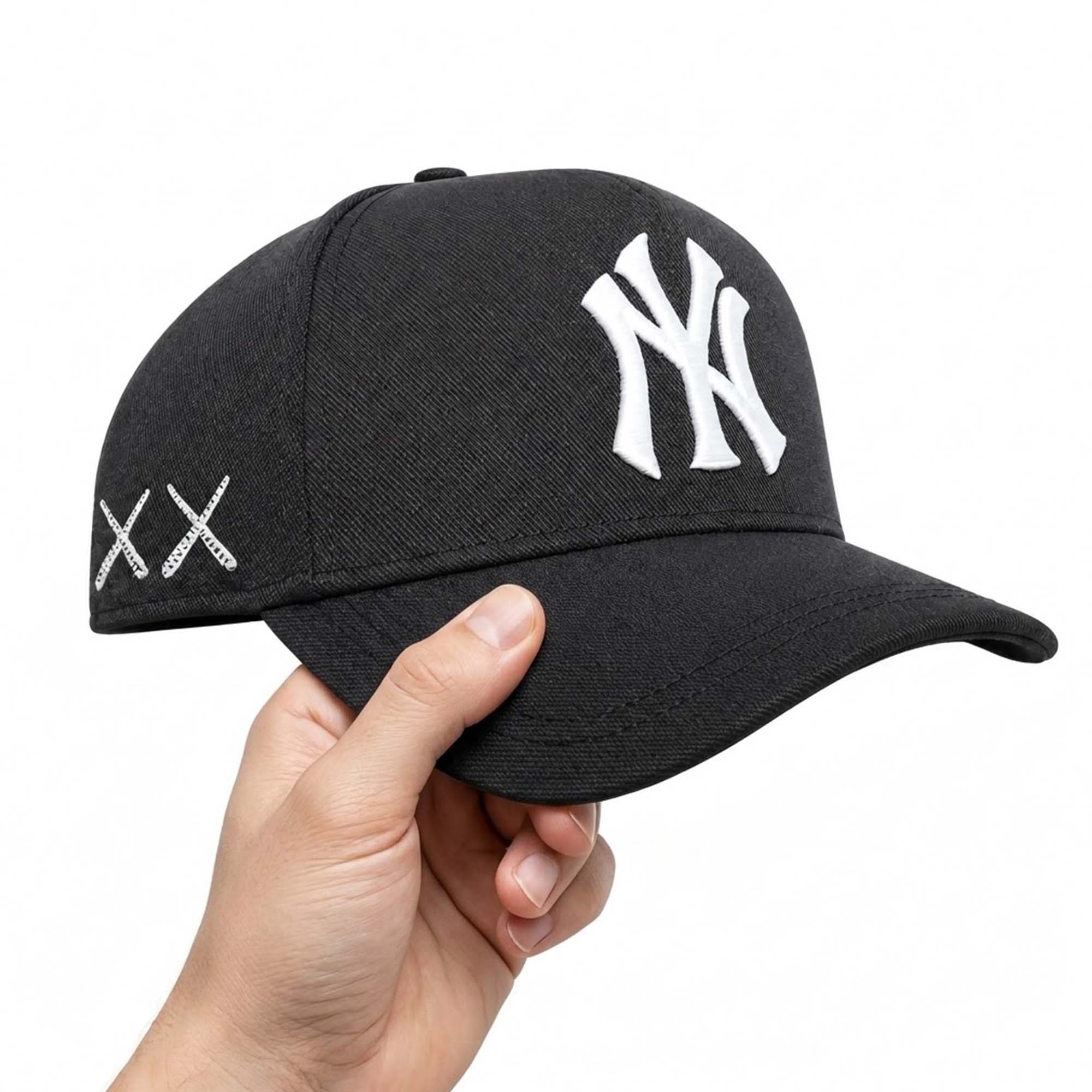Yankees x KAWS 2026 Hat Yankees x KAWS 2026 Hat